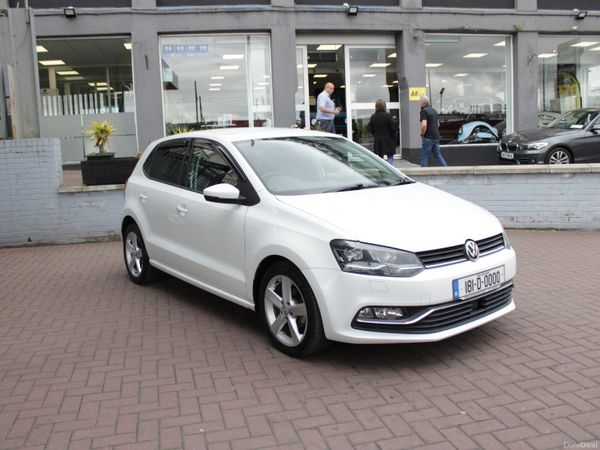 Volkswagen Polo Hatchback, Petrol, 2018, White