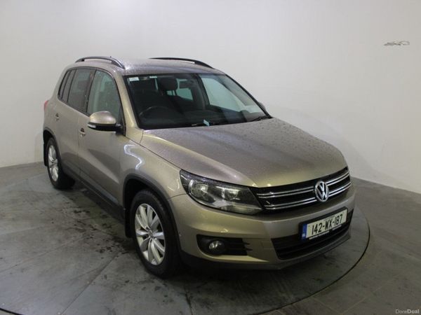 Volkswagen Tiguan SUV, Diesel, 2014, Brown