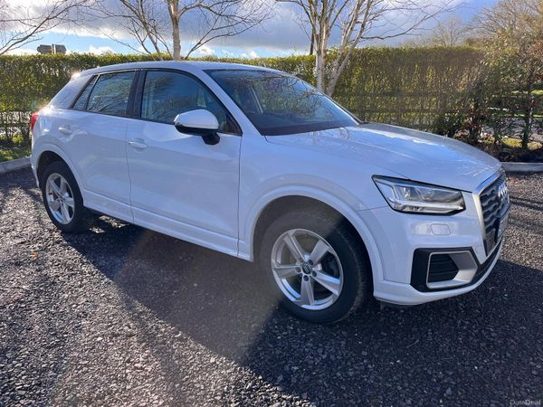 Audi Q2 SUV, Petrol, 2017, White