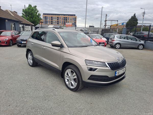 Skoda Karoq Estate/Jeep, Petrol, 2019, Grey