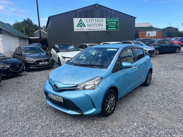 Toyota Vitz Hatchback, Petrol, 2015, Blue