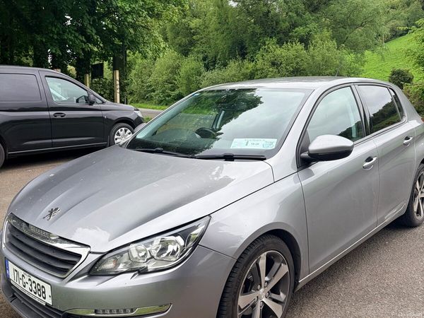 Peugeot 308 Hatchback, Diesel, 2017, Grey