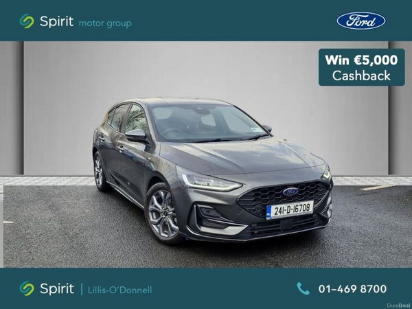 Ford Focus Hatchback, Petrol, 2024, Grey