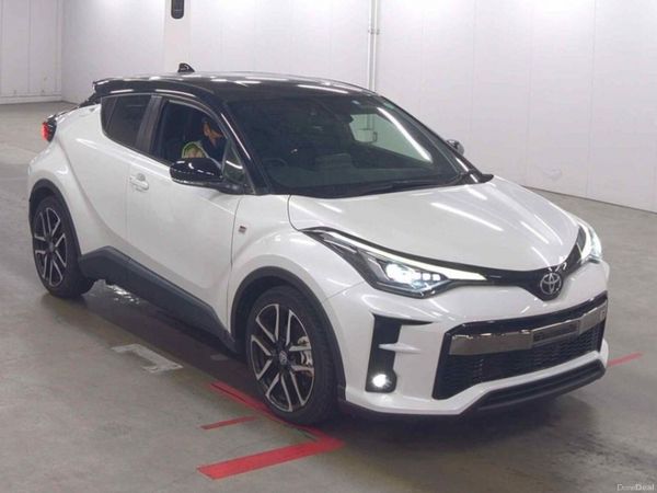 Toyota C-HR SUV, Petrol Hybrid, 2020, White