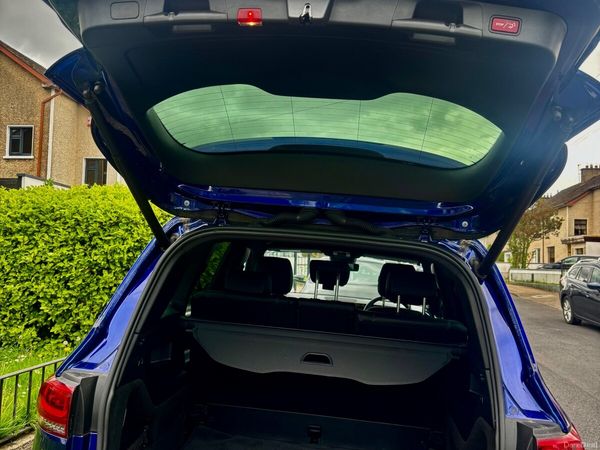 Mercedes-Benz GLB Estate/Jeep, Diesel, 2021, Blue