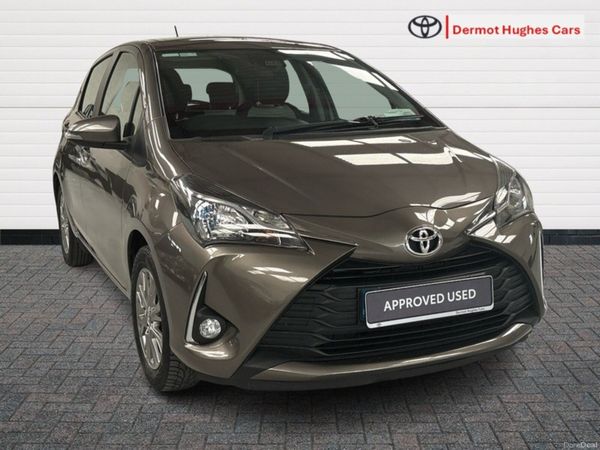 Toyota Yaris Hatchback, Petrol, 2018, Grey