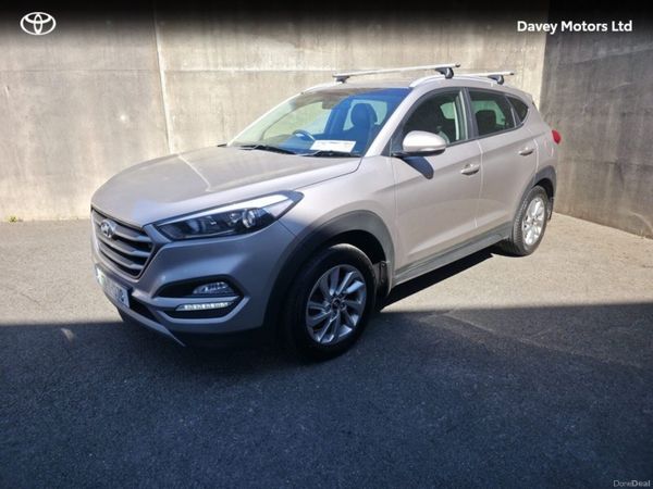 Hyundai Tucson MPV, Diesel, 2017, White