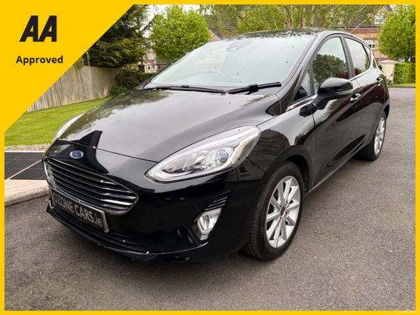Ford Fiesta Hatchback, Diesel, 2018, Black