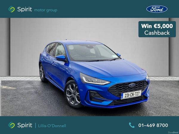 Ford Focus Hatchback, Petrol, 2023, Blue