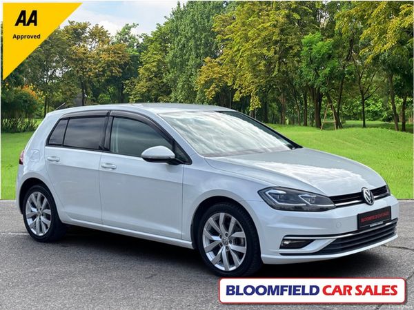 Volkswagen Golf Hatchback, Petrol, 2017, White