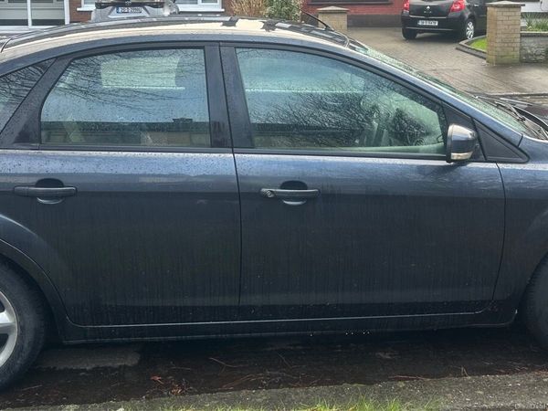 Ford Focus Hatchback, Diesel, 2010, Grey