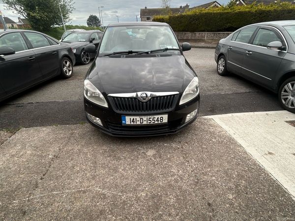 Skoda Fabia Hatchback, Petrol, 2014, Black