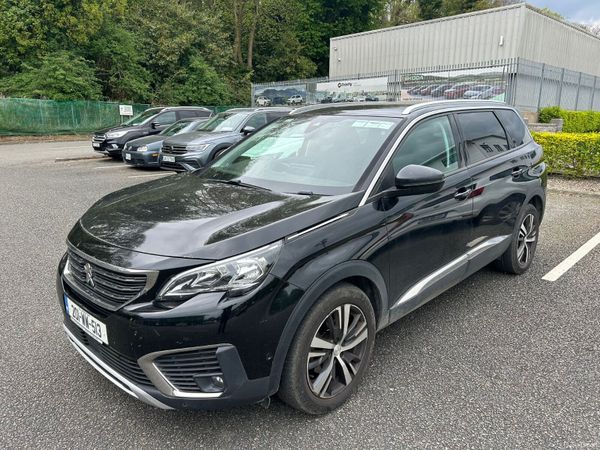 Peugeot 5008 MPV, Diesel, 2020, Black
