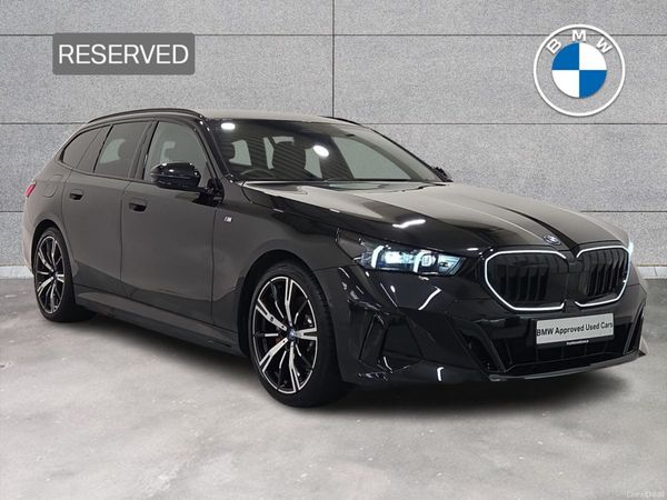 BMW 5-Series Estate, Petrol Plug-in Hybrid, 2024, Black
