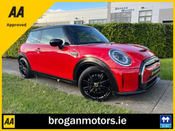 Mini Electric Hatchback, Electric, 2022, Red