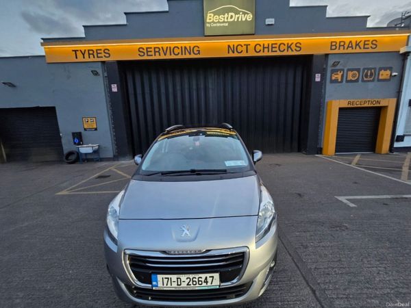 Peugeot 5008 MPV, Diesel, 2017, Grey