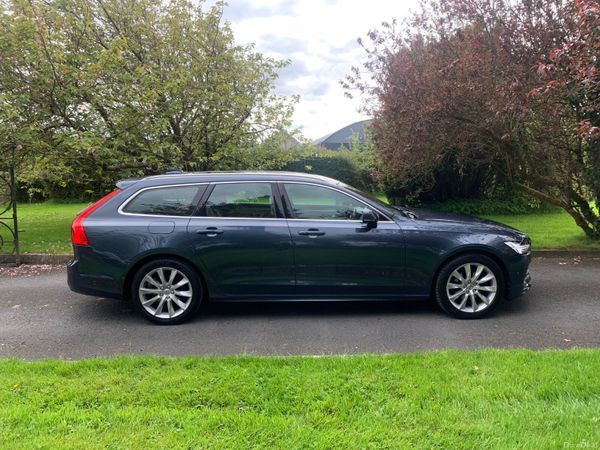 Volvo V90 Estate, Diesel, 2021, Blue