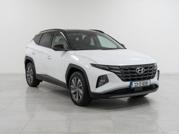Hyundai Tucson SUV, Petrol Hybrid, 2022, White