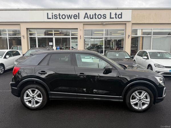 Audi Q2 SUV, Petrol, 2023, Black