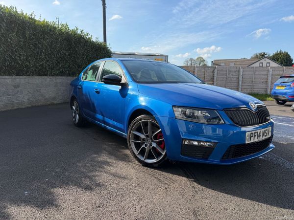 Skoda Octavia Hatchback, Diesel, 2014, Blue