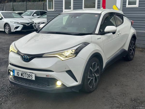 Toyota C-HR SUV, Petrol Hybrid, 2017, White