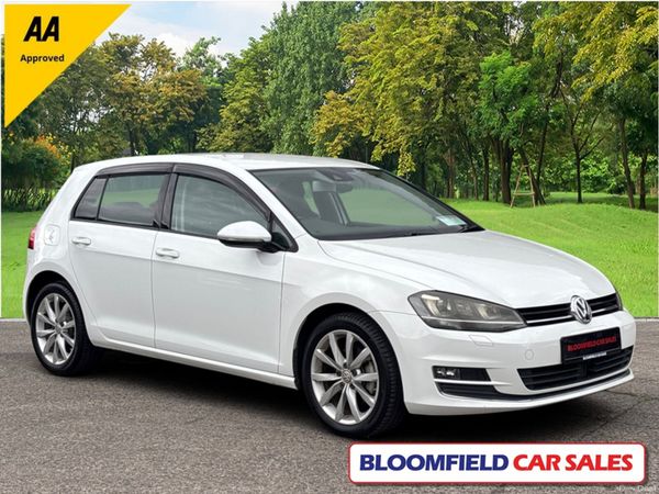 Volkswagen Golf Hatchback, Petrol, 2016, White