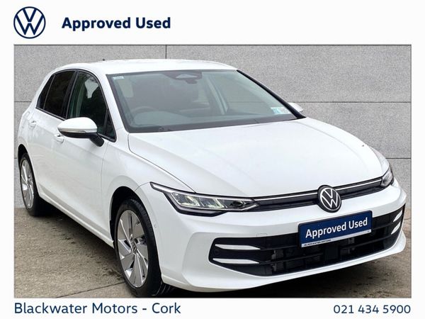 Volkswagen Golf Estate, Petrol, 2026, White