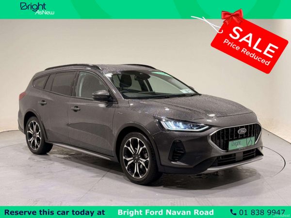 Ford Focus Estate, Petrol Hybrid, 2023, Grey