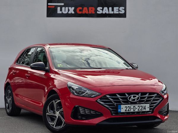 Hyundai i30 Hatchback, Diesel, 2022, Red