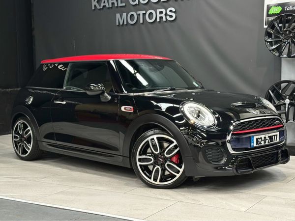 Mini Cooper Hatchback, Diesel, 2016, Black