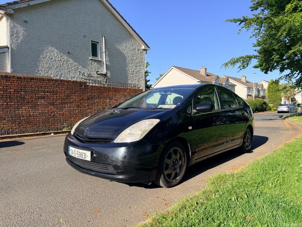 Toyota Prius Hatchback, Petrol Hybrid, 2004, Black