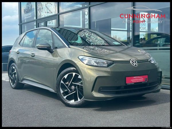Volkswagen ID.3 Hatchback, Electric, 2024, Green