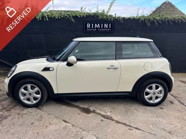 Mini Cooper Hatchback, Petrol, 2012, White