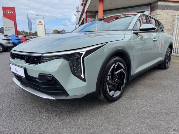 Kia K4 Hatchback, Petrol, 2026, Green