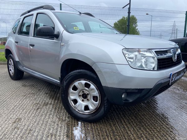 Dacia Duster SUV, Diesel, 2014, Silver