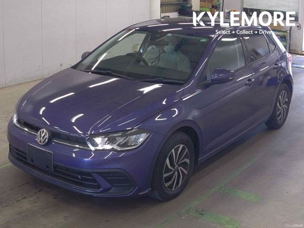 Volkswagen Polo Hatchback, Petrol, 2022, Blue