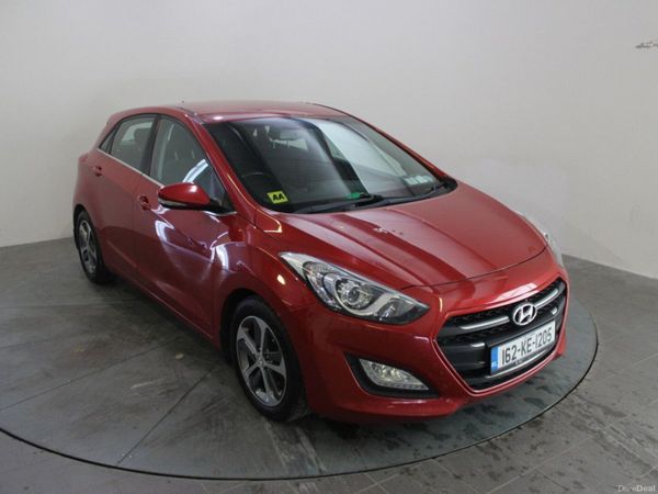 Hyundai i30 Hatchback, Diesel, 2016, Red