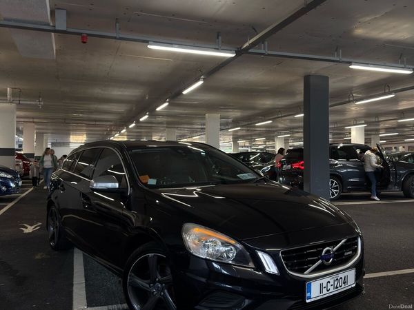 Volvo V60 Estate, Diesel, 2011, Black