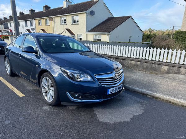 Vauxhall Insignia Hatchback, Diesel, 2013, Blue