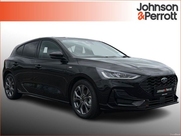 Ford Focus Hatchback, Petrol, 2026, Black