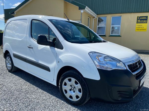 Peugeot Partner MPV, Diesel, 2018, White