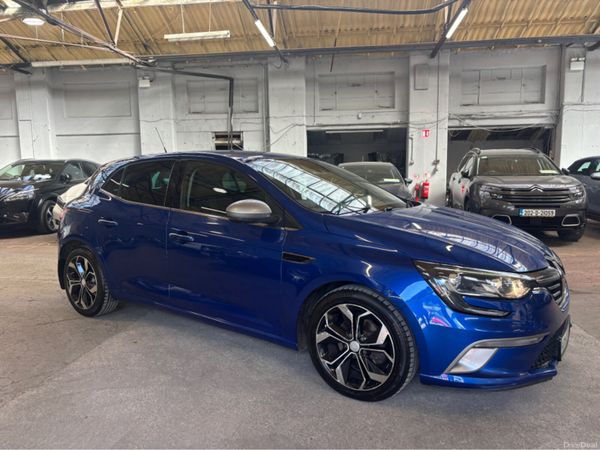 Renault Megane Hatchback, Diesel, 2017, Blue
