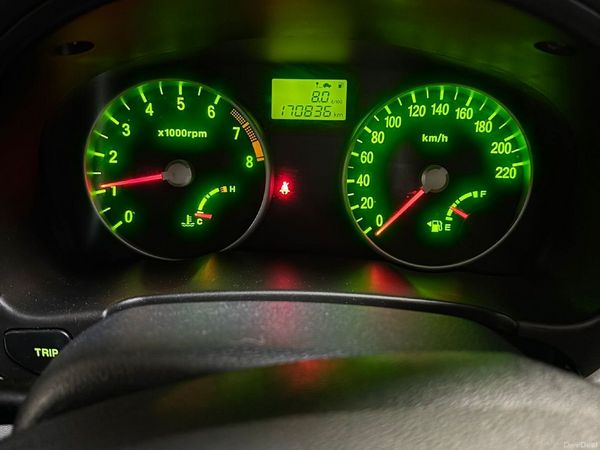 Hyundai Accent Saloon, Petrol, 2006, Silver