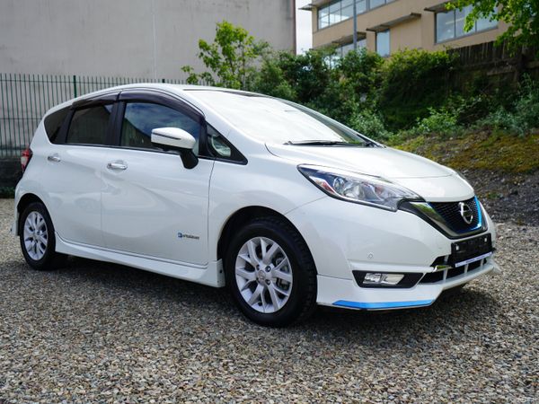 Nissan Note Hatchback, Petrol Hybrid, 2018, White