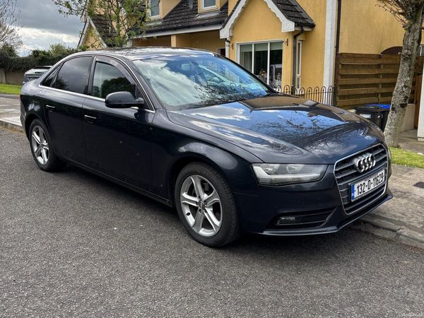 Audi A4 Saloon, Diesel, 2013, Blue