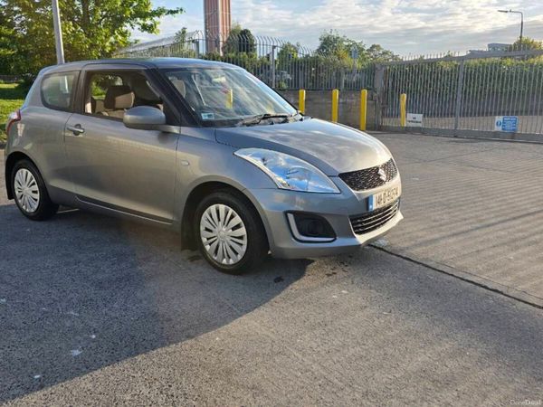 Suzuki Swift Hatchback, Petrol, 2014, Grey