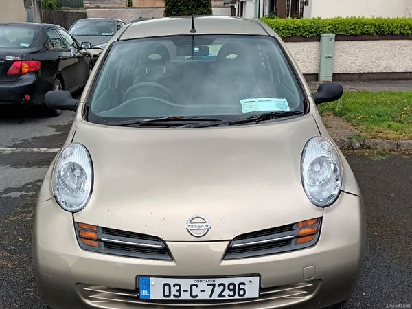Nissan Micra Hatchback, Petrol, 2003, Gold