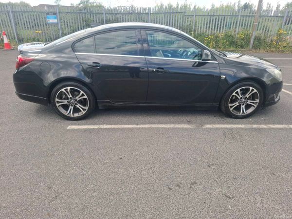 Opel Insignia Saloon, Diesel, 2016, Black