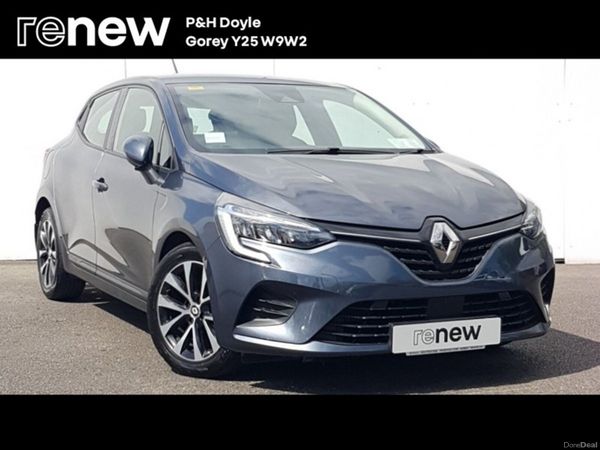 Renault Clio Hatchback, Petrol, 2022, Grey