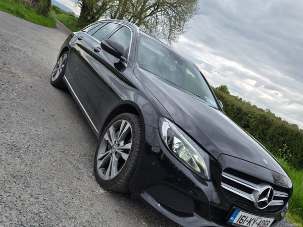 Mercedes-Benz C-Class Estate, Petrol Plug-in Hybrid, 2016, Black